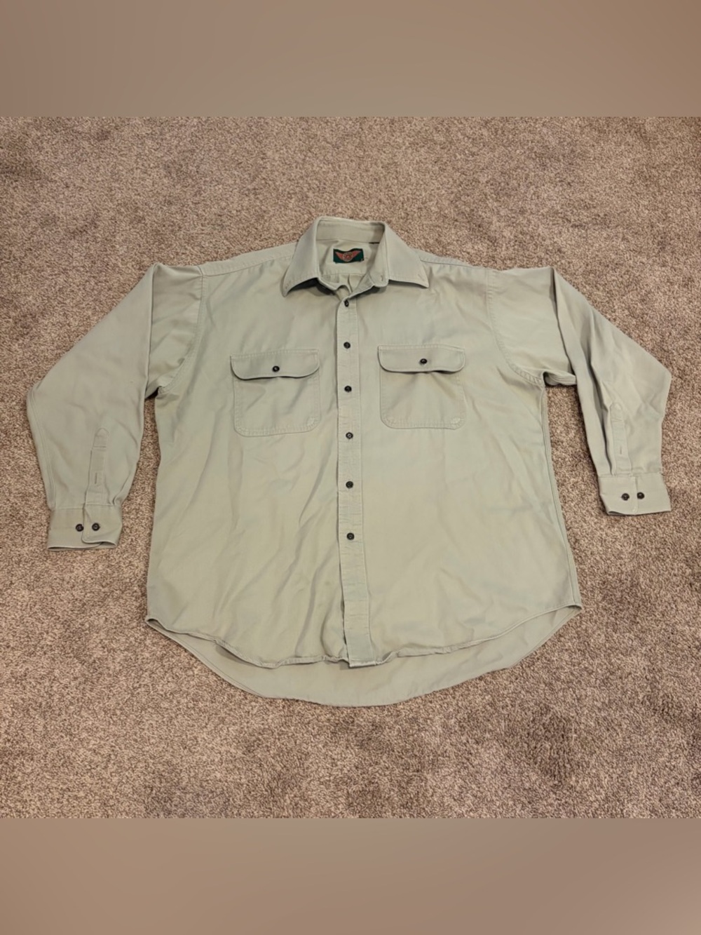 Vintage American Outpost Men’s Casual Button-Up Shirt in Khaki